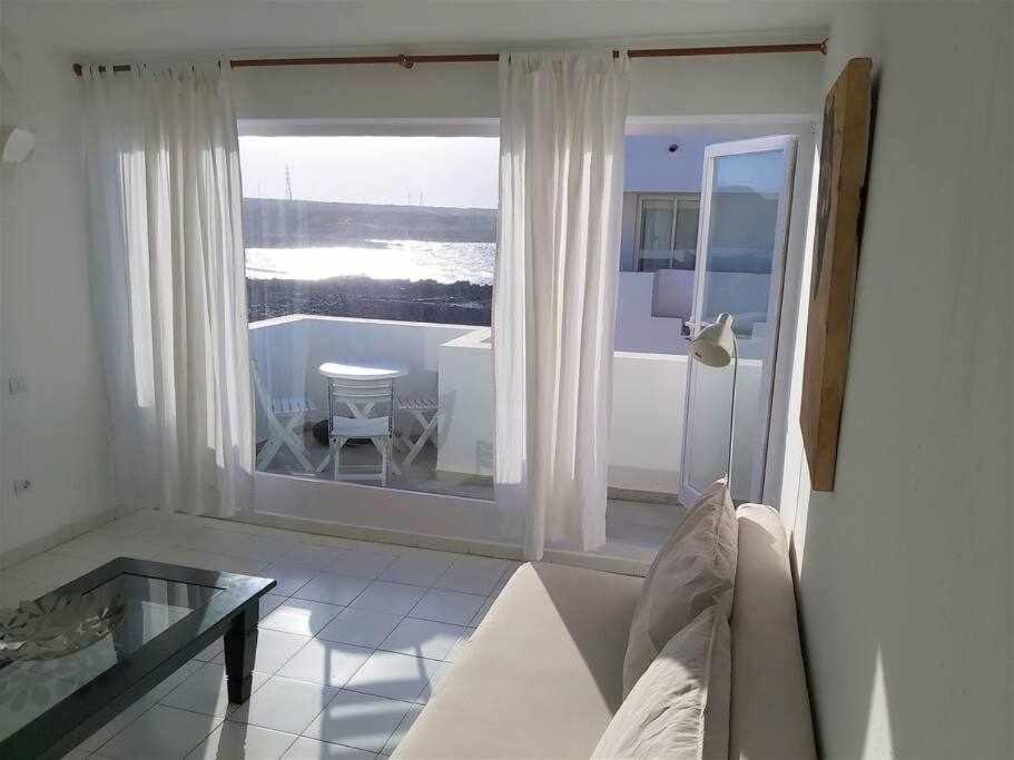 BRISA MARINA casa junto al mar Corralejo Exterior foto