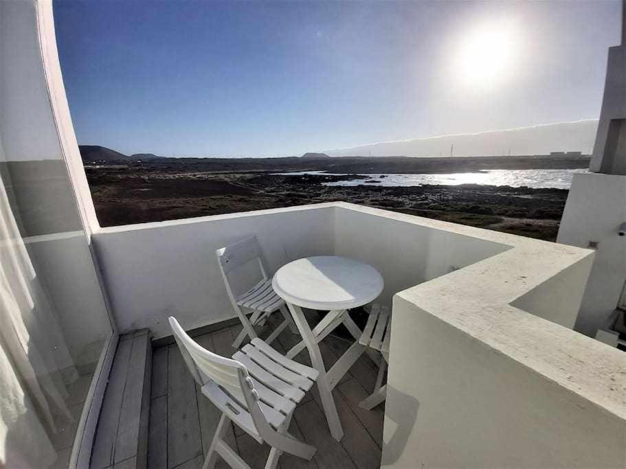 BRISA MARINA casa junto al mar Corralejo Exterior foto